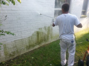 residential house cleaning service Castro's Power Washing 